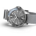 Часы Hamilton Khaki Navy Scuba Quartz H82211981 фото 3